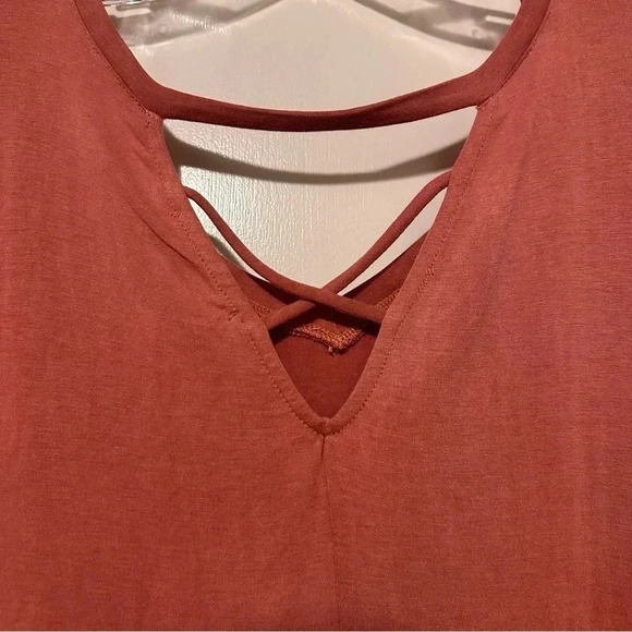 NWT Entro long sleeve vneck top blush size M - Picture 4 of 7